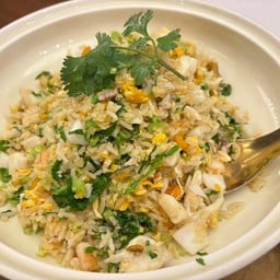 ข้าวผัดบ้านปู ใหญ่