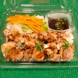 ข้าวม่อนตัวน้อง