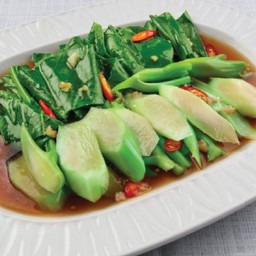 คะน้าน้ำมันหอย