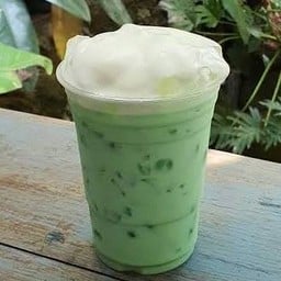 บ้านสุรี สมูทตี้ & ปังเย็น&กาแฟดอยช้าง