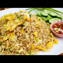 ข้าวผัดไข่ (จานใหญ่)