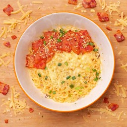 บะหมี่คาโบนาราเอ็กตร้าชีสเบคอน