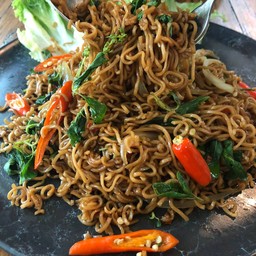 ราชามาม่า