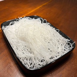 วุ้นเส้น