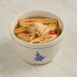 ซุปหน่อไม้จีนปีกไก่
