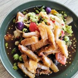 ตำหลวงพระบางหมูกรอบ