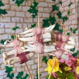 สามชั้นพันเห็ดชิเมจิ