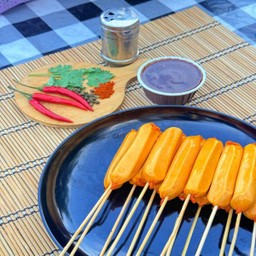 ไส้กรอกไก่หนังกรอบ