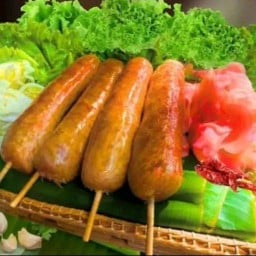 ไส้กรอกจัมโบ้ย่างเตาถ่าน