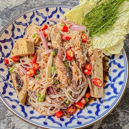 ยำขนมจีนน้ำปลาร้าปลาทู/หมูยอ