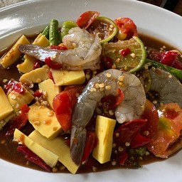 ตำหน่อไม้กุ้งสด