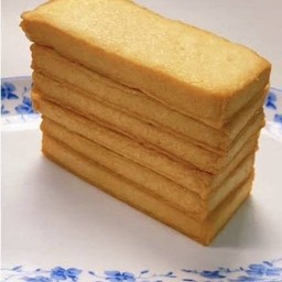 เต้าหู้ปลาแผ่น 1 ชิ้น