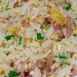 ข้าวผัดแหนม
