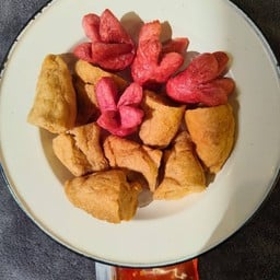 แพนด้า ลูกชิ้นปลาระเบิด โลตัสบางวัว