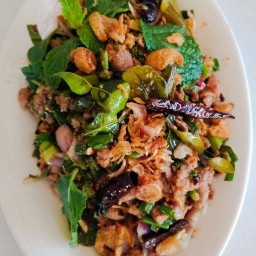 ลาบเป็ด มหาชน