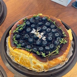 Blueberry Basque Cheesecake 2 P