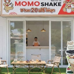 MomoShake สาขาแยกกาดเมฆ โมโม่เชคสาขาแยกกาดเมฆ