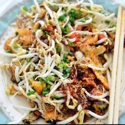 ปราณีหอยทอดโบราณ/กี่ โภชนา