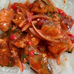 ข้าว+ยำปลากระป๋อง