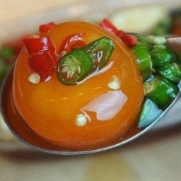 ไข่ดองน้ำปลา 1 ฟอง