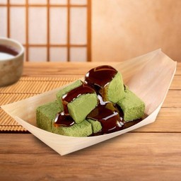 Matcha Warabi Mochi (8 Pcs.)