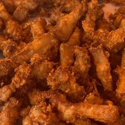 ร้านเอกหมูทอดไก่ทอด แม่เหียะ