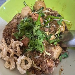 เตี๋ยวคลุกเจ้าใหม่ By KR "เฉพาะเดลิเวอรี่เท่านั้น (ไม่มีหน้าร้าน)"