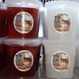 สตรอเบอรี่และลิ้นจี่ิลอยแก้ว 2ถ้วย ราคาพิเศษ