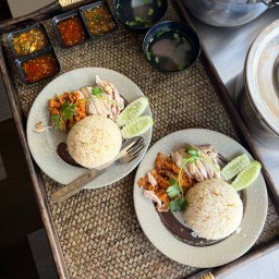 ข้าวมันไก่ ส.สิริชัย เจ็ดยอด เจ็ดยอด