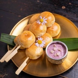 จิ๋วหลิว ชมวัง สังขยาเผือก