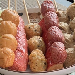 ลูกชิ้นทอด (ตามถนัด)