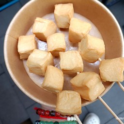 เต้าหู้ปลาทอด