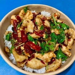 กะเพราไข่ข้น