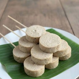 ลูกชิ้นปิ้งนายปอ น้ำจิ้มอร่อยจัดดด - ศาลายา