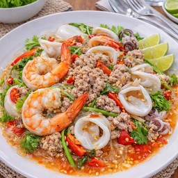 ยำทะเลหมูสับ