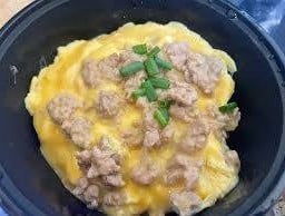 ข้าวไข่ข้นหมูสับ