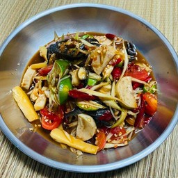 ส้มตำผัวอิจึ๊ก ริมบึงหนองโคตร