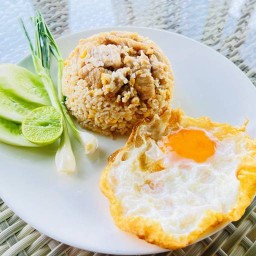 มีใจคาเฟ่ตามสั่ง