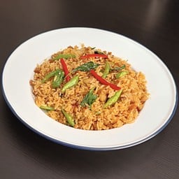 ผัดพริกแกงคลุกข้าว