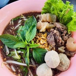 ก๋วยเตี๋ยวแชมป์ โรงอาหารกังสดาล โรงอาหารกังสดาล