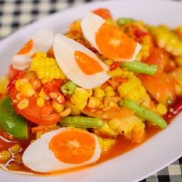 ตำข้าวโพดไข่เค็ม