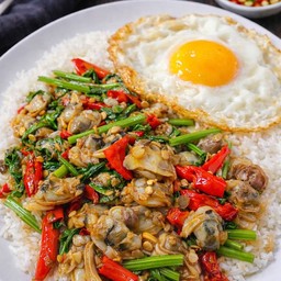 ข้าวผัดผักบุ้งหอยลาย