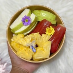 ฝรั่งกิมจู x ชมพู่ทับทิมจันทร์ x สับปะรด