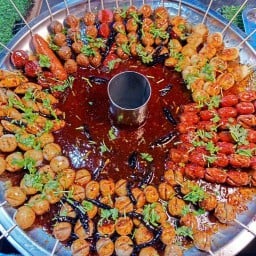 ลูกชิ้นปิ้งหม้อไฟ น้ำจิ้มรสเด็ด ตลาดลาซาล 48 ตลาดนัดลาซาล48