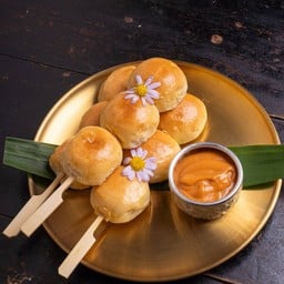 จิ๋วหลิว ชมวัง สังขยาชาไทย