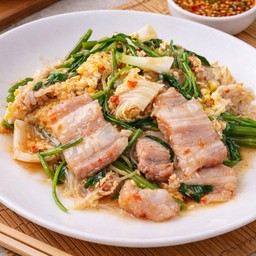 สุกี้หมูสามชั้นสไลด์