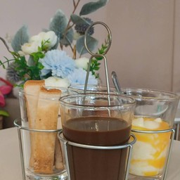 ชุดไข่ลวก