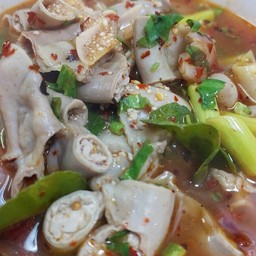 ต้มแซบ ไส้อ่อนหมู