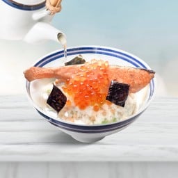 ข้าวต้มปลาแซลมอน