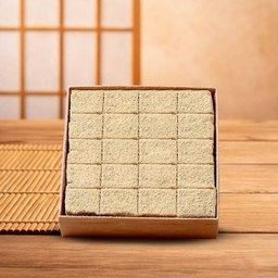Kinako Warabi Mochi Box (20 Pcs.)